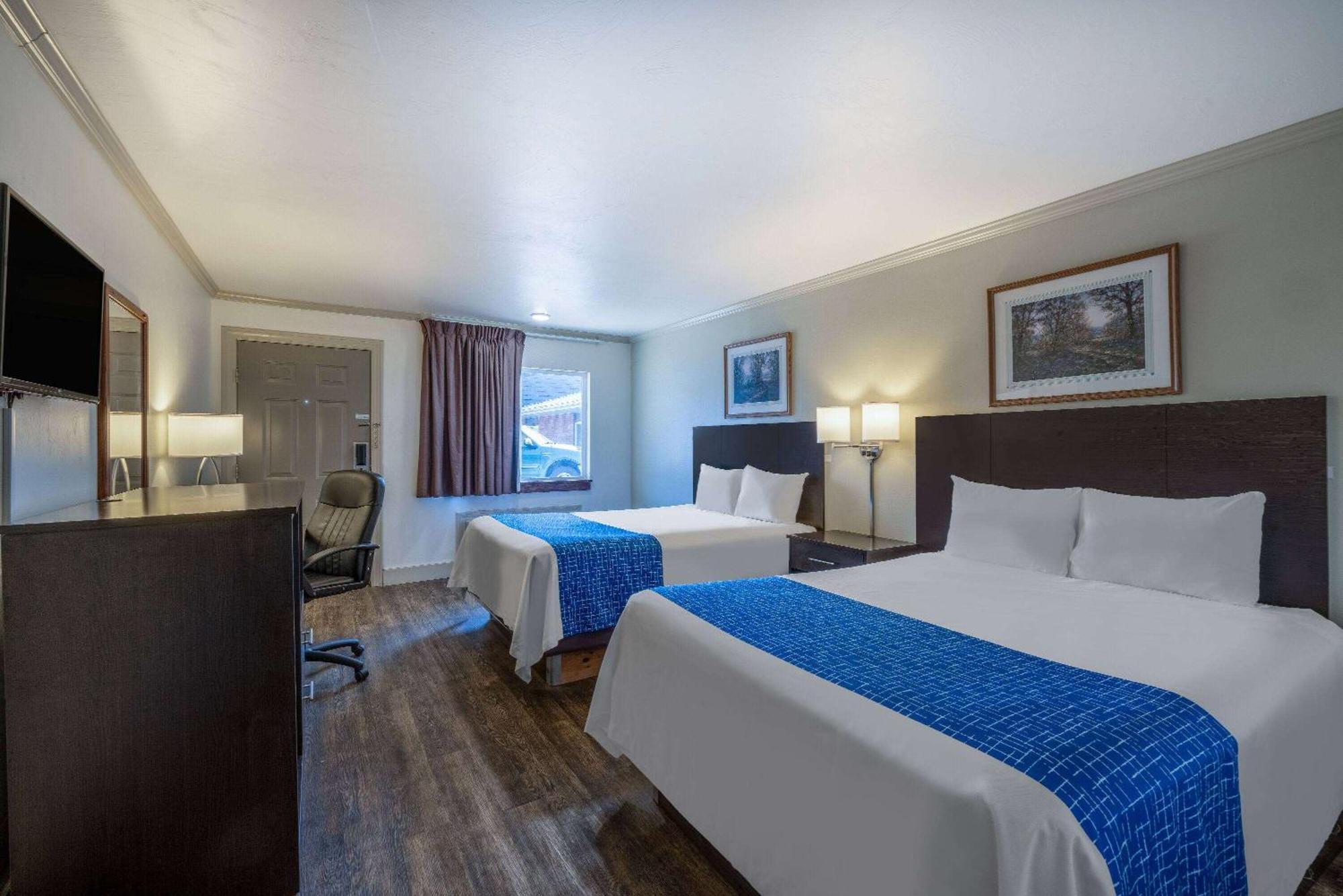 Travelodge By Wyndham Livingston Exterior photo
